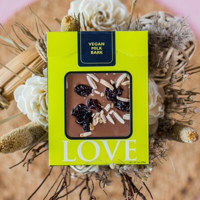 ​​Vegan Milk Chocolate Bark​, hi-res