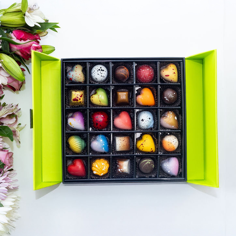 25 Piece Mother's Day Gift Box, hi-res