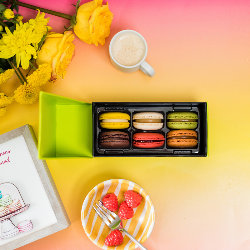 6 Piece Macaron Gift Box, hi-res