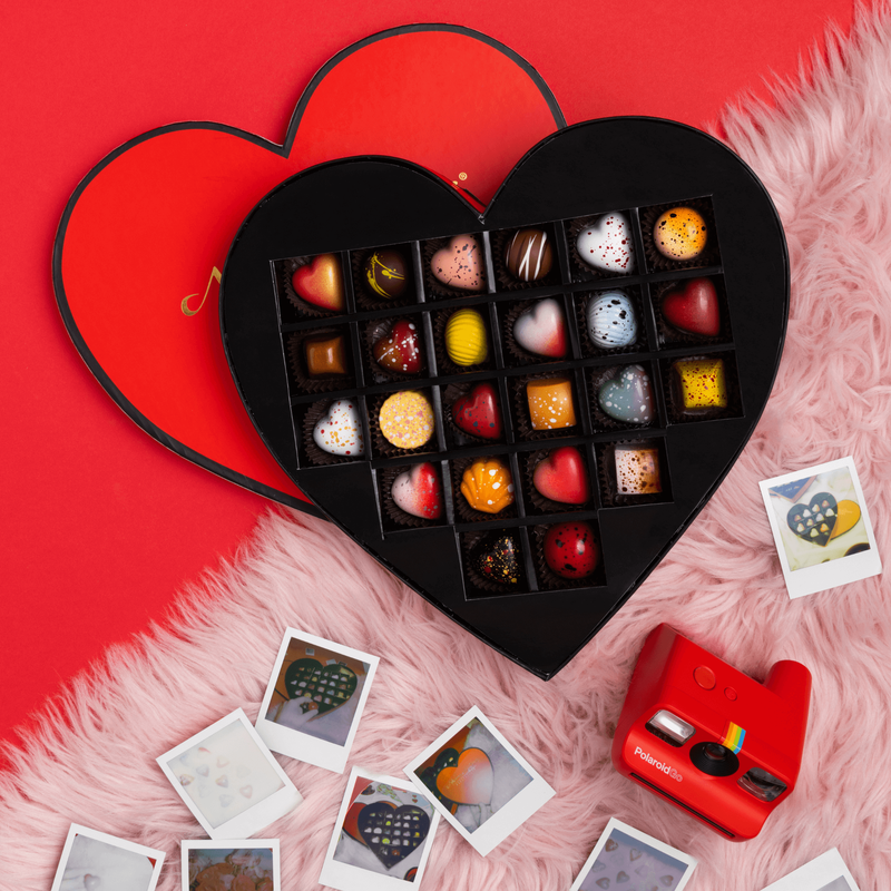 24 Piece Heart Gift Box, hi-res